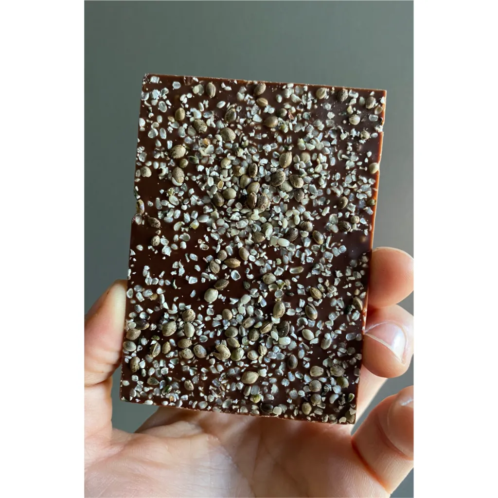 Tablette de chocolat déballée.webp